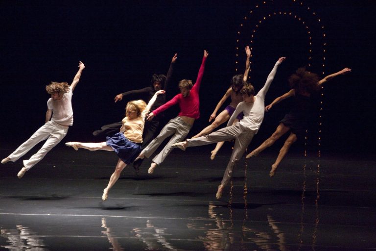 SPETTACOLO “ La danza internazionale di scena al Manzoni di Pistoia