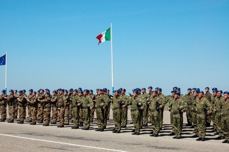 FORMAZIONE – Esercito Italiano nelle scuole toscane: contattati circa 4000 studenti