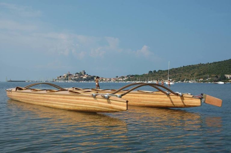 ARTE IN MARE “ Alla “scoperta” di Talamone con la canoa polinesiana