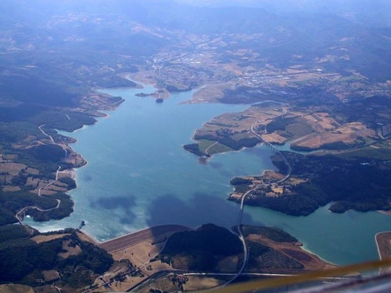 LAGO DI BILANCINO – La proprietà  passa alla Regione