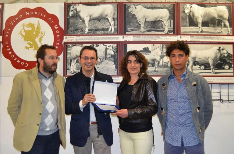 MONTEPULCIANO, assegnato ad una donna il premio CANTINIERE 2014