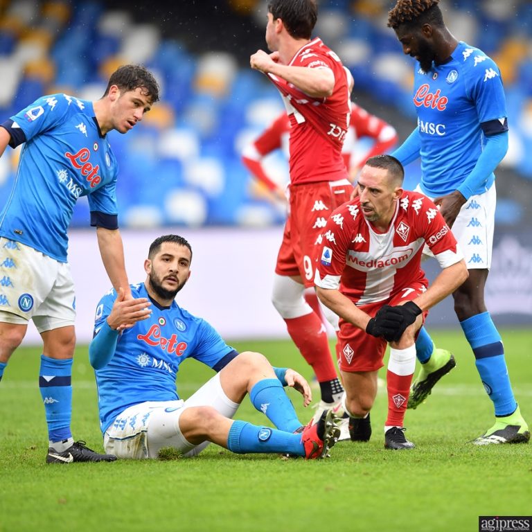 Napoli-Fiorentina è goleada, 6-0. Galleria Immagini