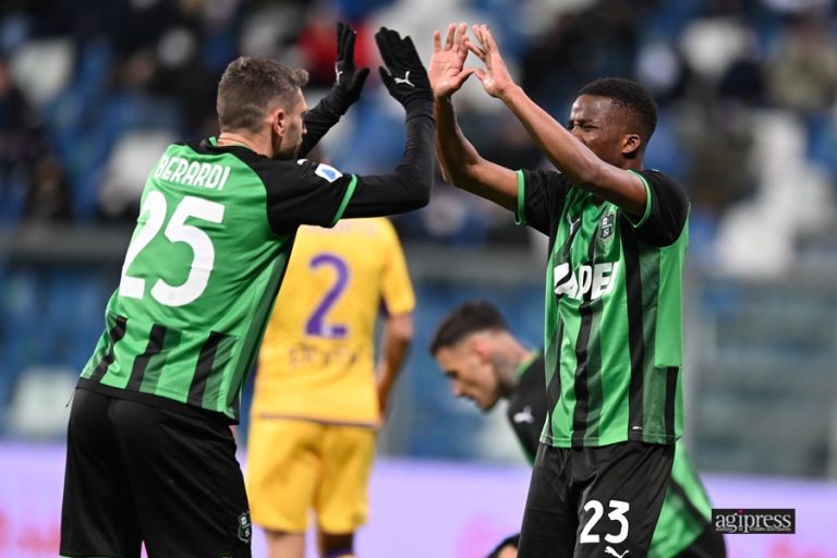 SERIE A – Sassuolo-Fiorentina 2-1, decisivo Defrel al 94′