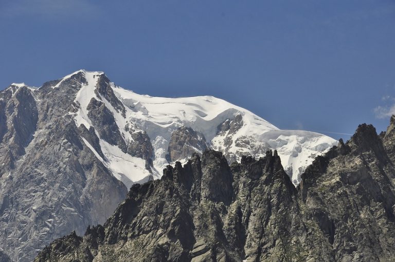 Il Monte Bianco perde due metri