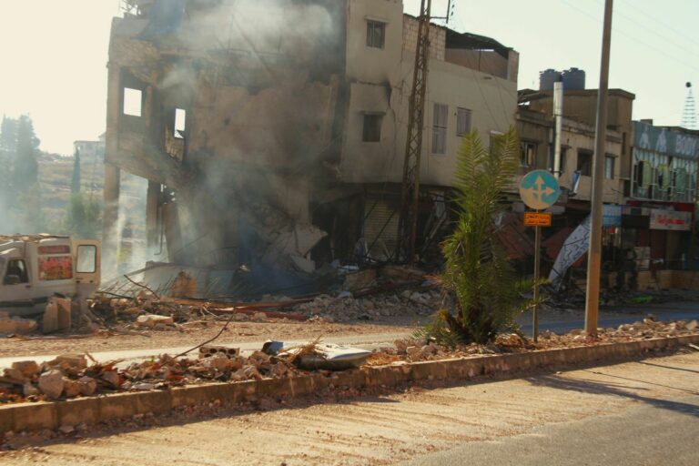 Israele avvia “operazioni di terra” in Libano. Spari di tank a Sud