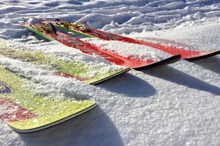 Breuil-Cervinia, da sabato 30 novembre si scia anche a Valtournenche, Torgnon e Chamois