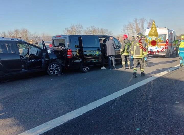 Arezzo: due incidenti, autostrada momentaneamente chiusa