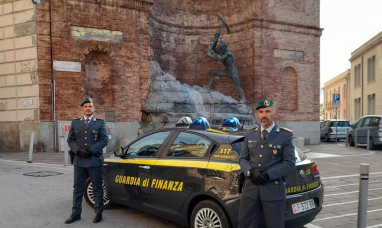 Traffico internazionale di droga dal Sudamerica, 10 arresti