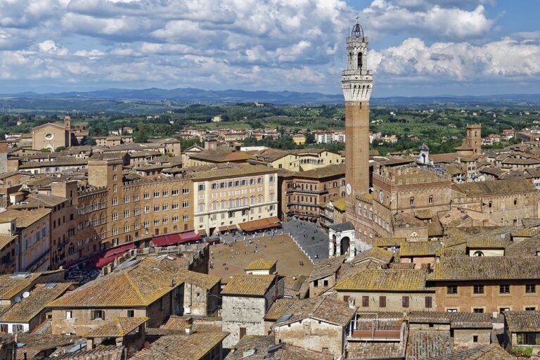 SIENA al 6° posto delle città più care d’Italia